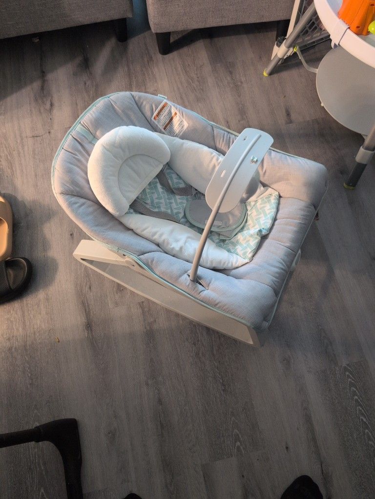 ingenuity Baby Bouncer With Vibration