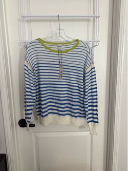 Nic+Zoe Super Soft Blue and White Striped Up Sweater Women’s Size Small