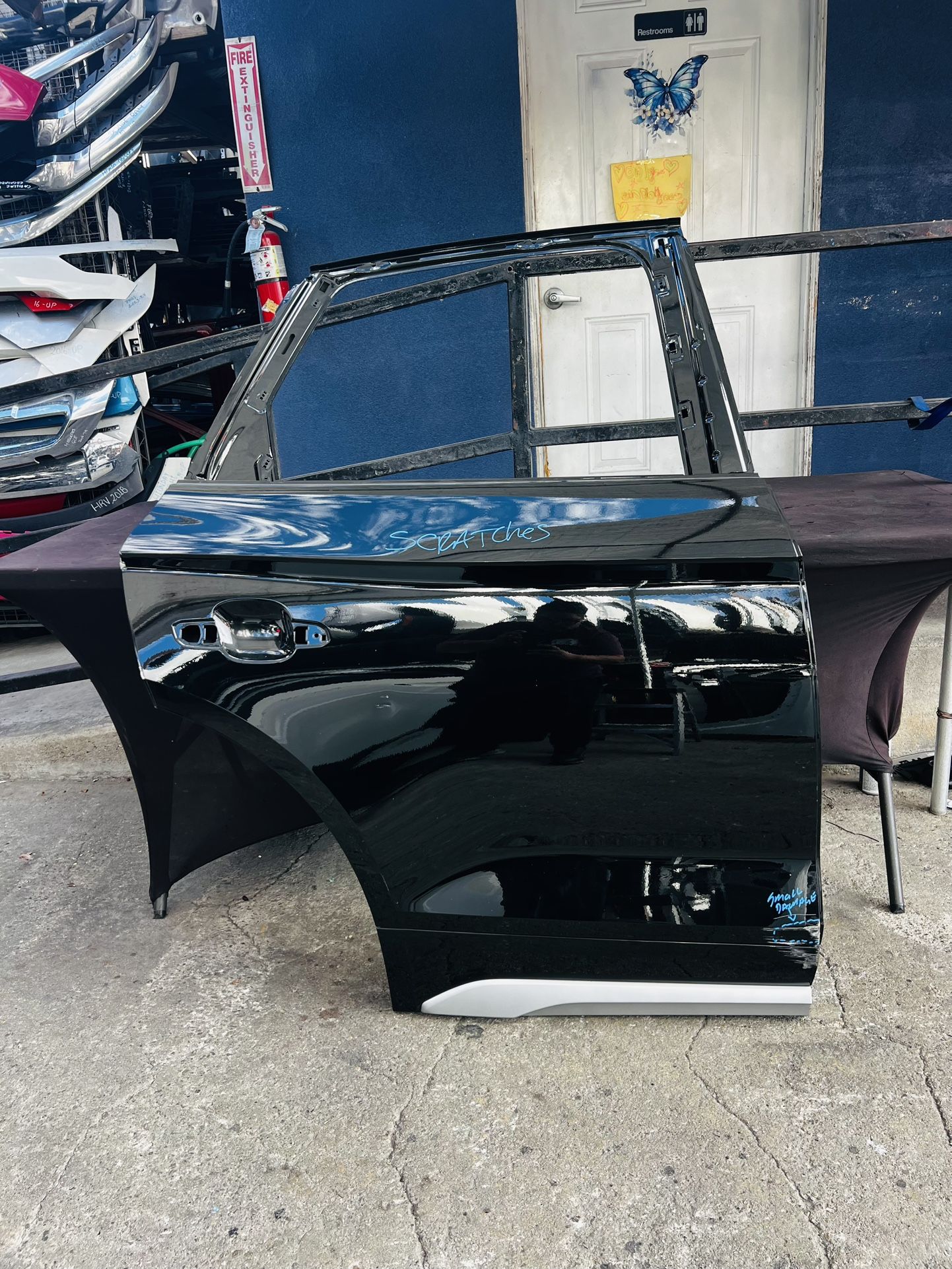 2018-2024 Audi Q5 Right Passenger Side Rear Door Oem