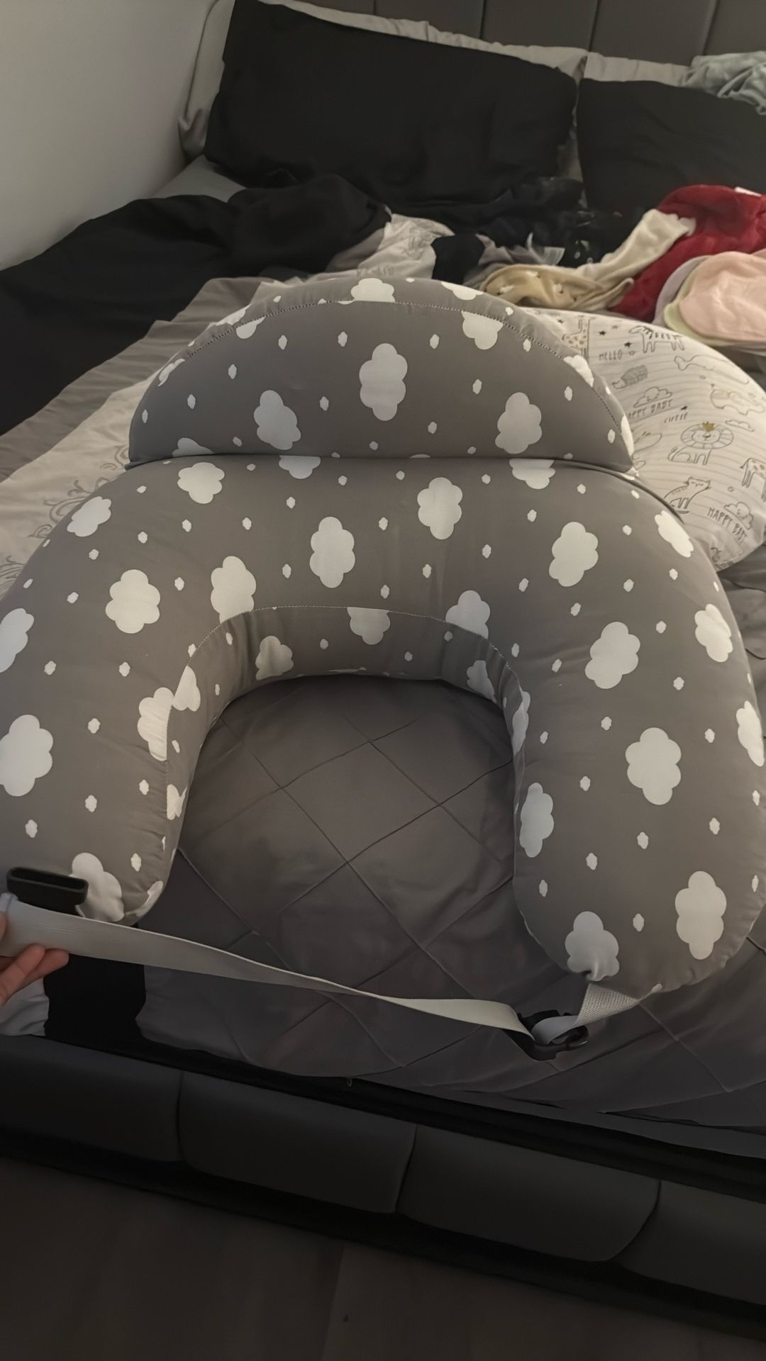 Breastfeeding Pillows