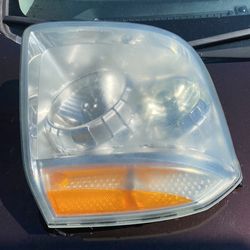 Headlights Yukon 2007-2013