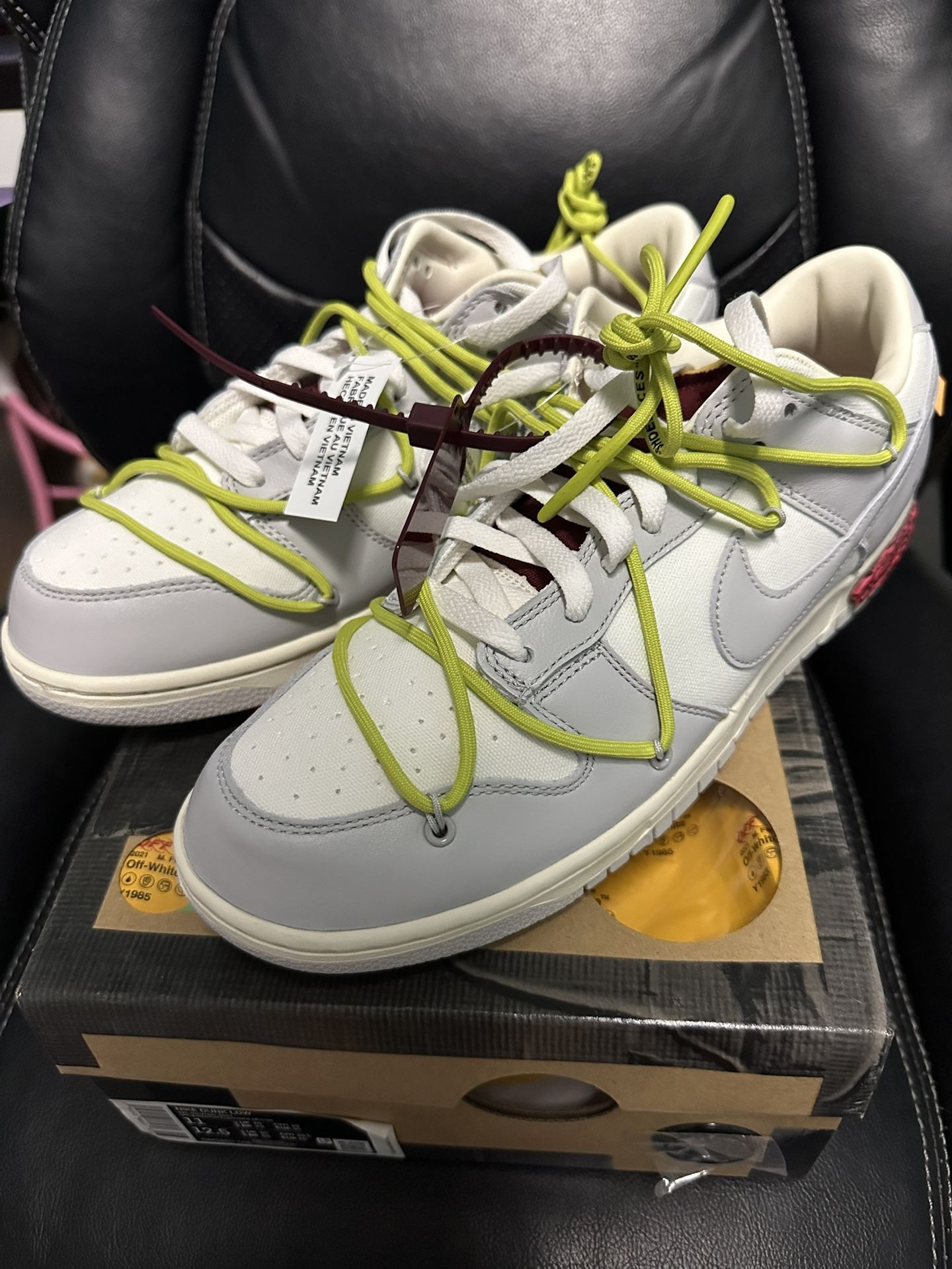 Nike Dunk Low Off-white Lot 8 Size 11 Brand New