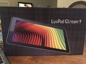 LuxPad Stream 9 Android Tablet with Case