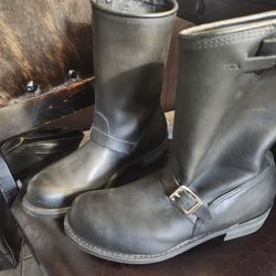 Boots (Carolina) 12 W