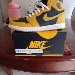 Air Jordan 1 Retro 