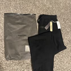 Black Fear Of God Essentials Sweatpants