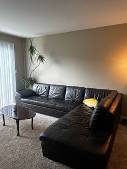 Ten foot Leather Couch (Pickup only)