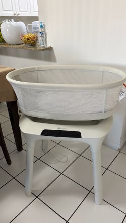 4moms MamaRoo Sleep Bassinet