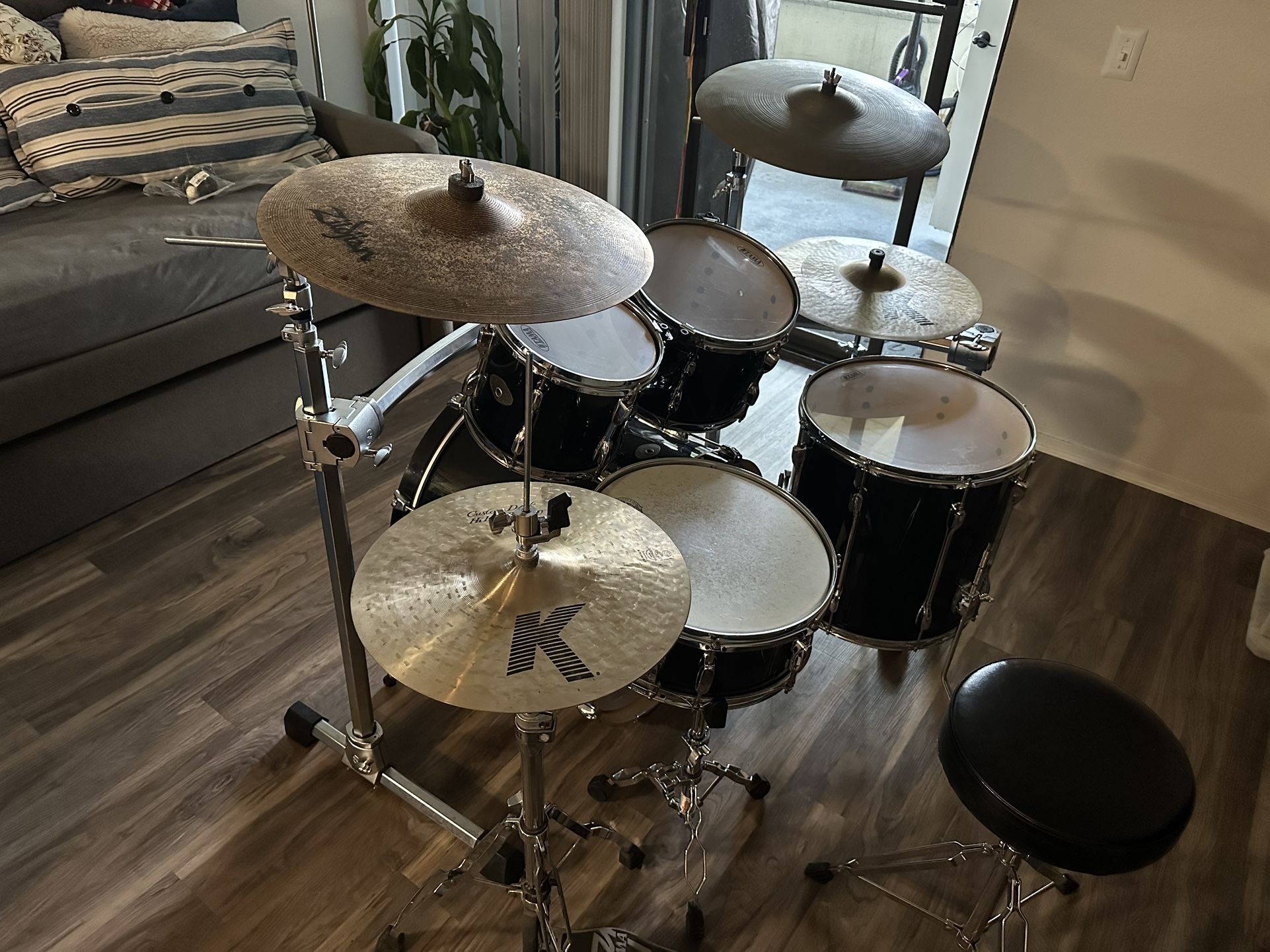 TAMA Rockstar 5 Piece Drum Set