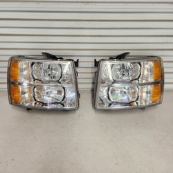 2007 To 2013 Chevy Silverado Factory Headlights 