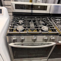 LG Stove