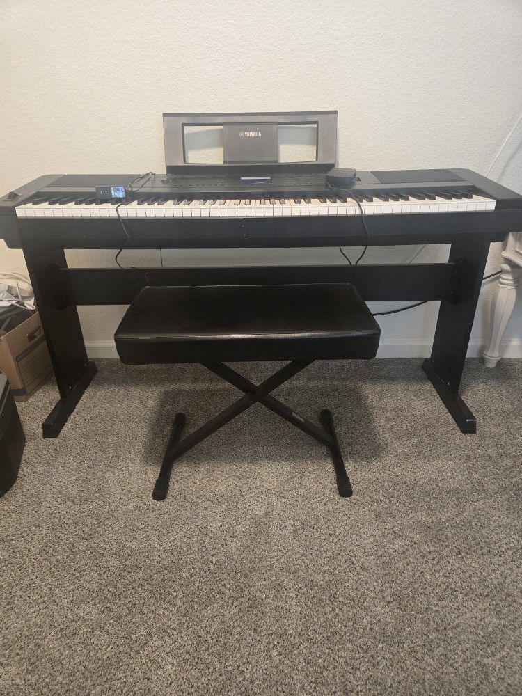 Yamaha DGX 660 Piano
