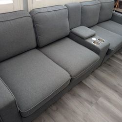 4 Sectional Couch w/side Arm And  Rests, Middle