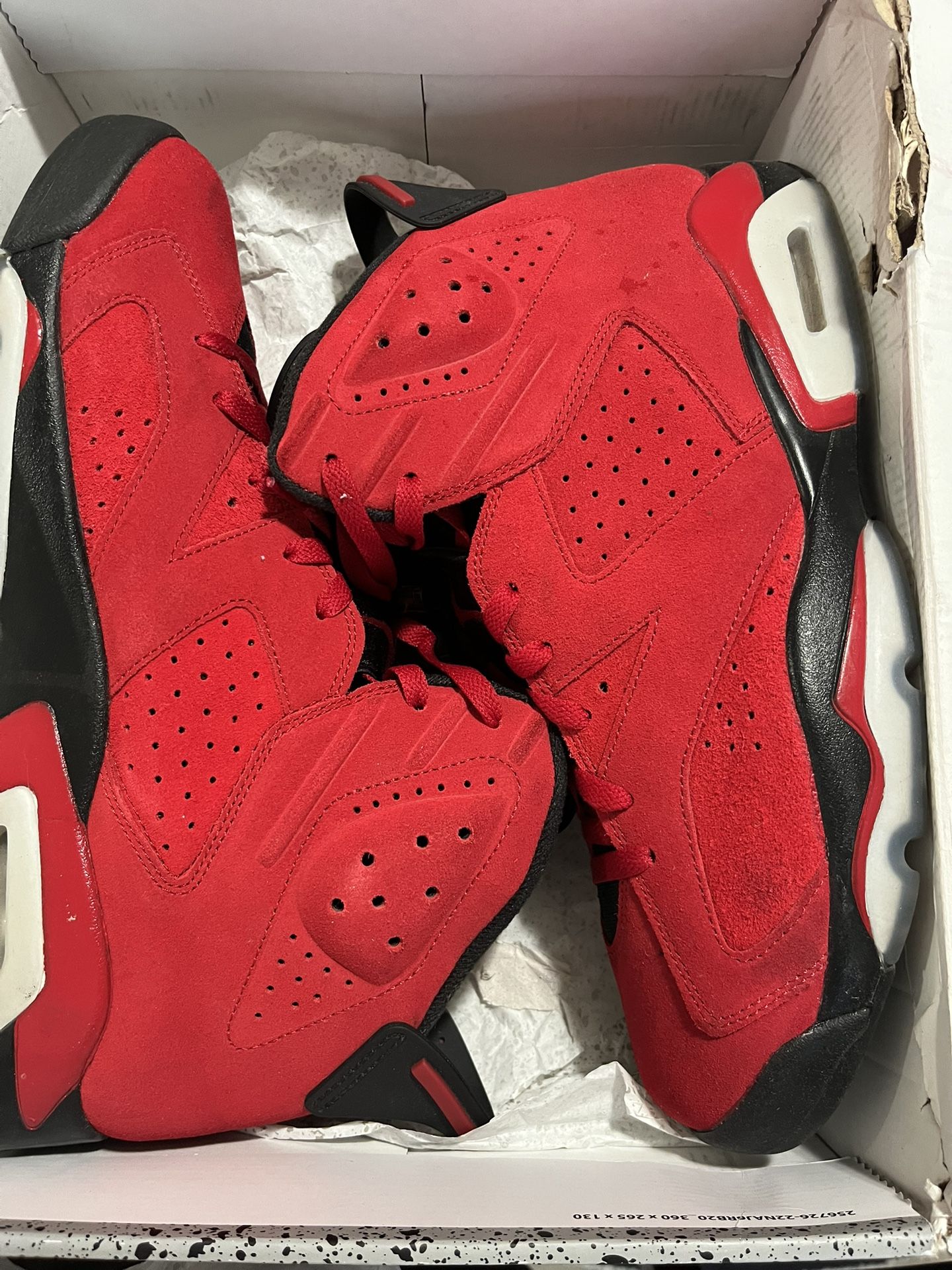 Red Jordan 6s