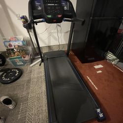 Treadmill - Horizon Fitness T101 – Excellent Condition