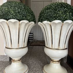 Very beautiful, indoor and outdoor artificial plant with the nice vases for both