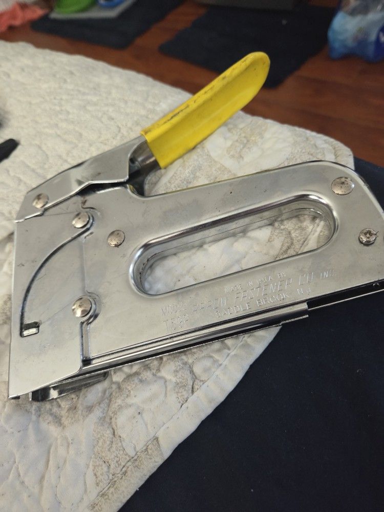 Cable Staple Gun
