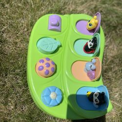 Pop up baby toy, cause and affect teaching toy