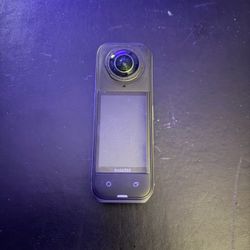 Insta360 X5