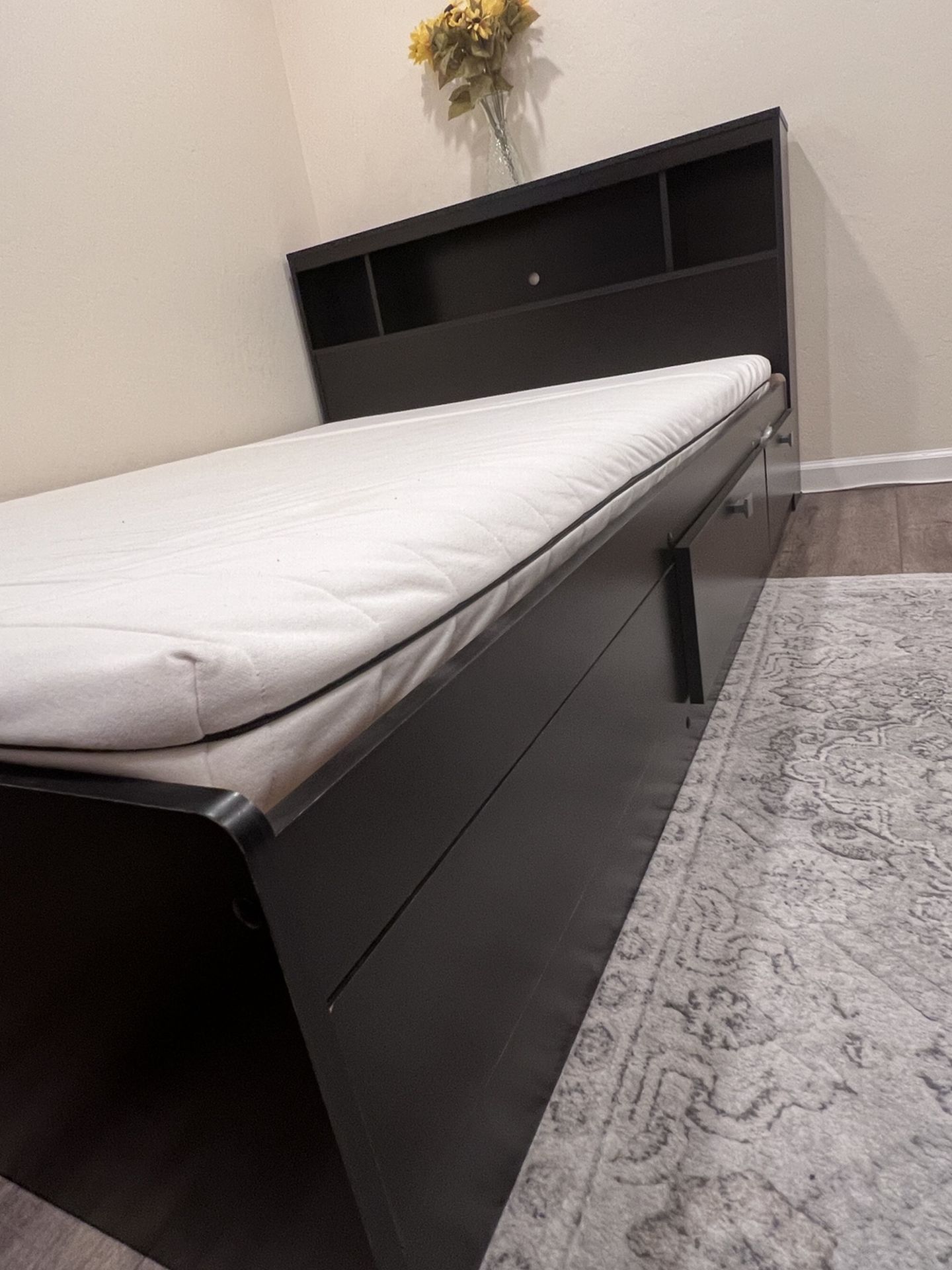 Full Bed With Storage And Sultan Mattress