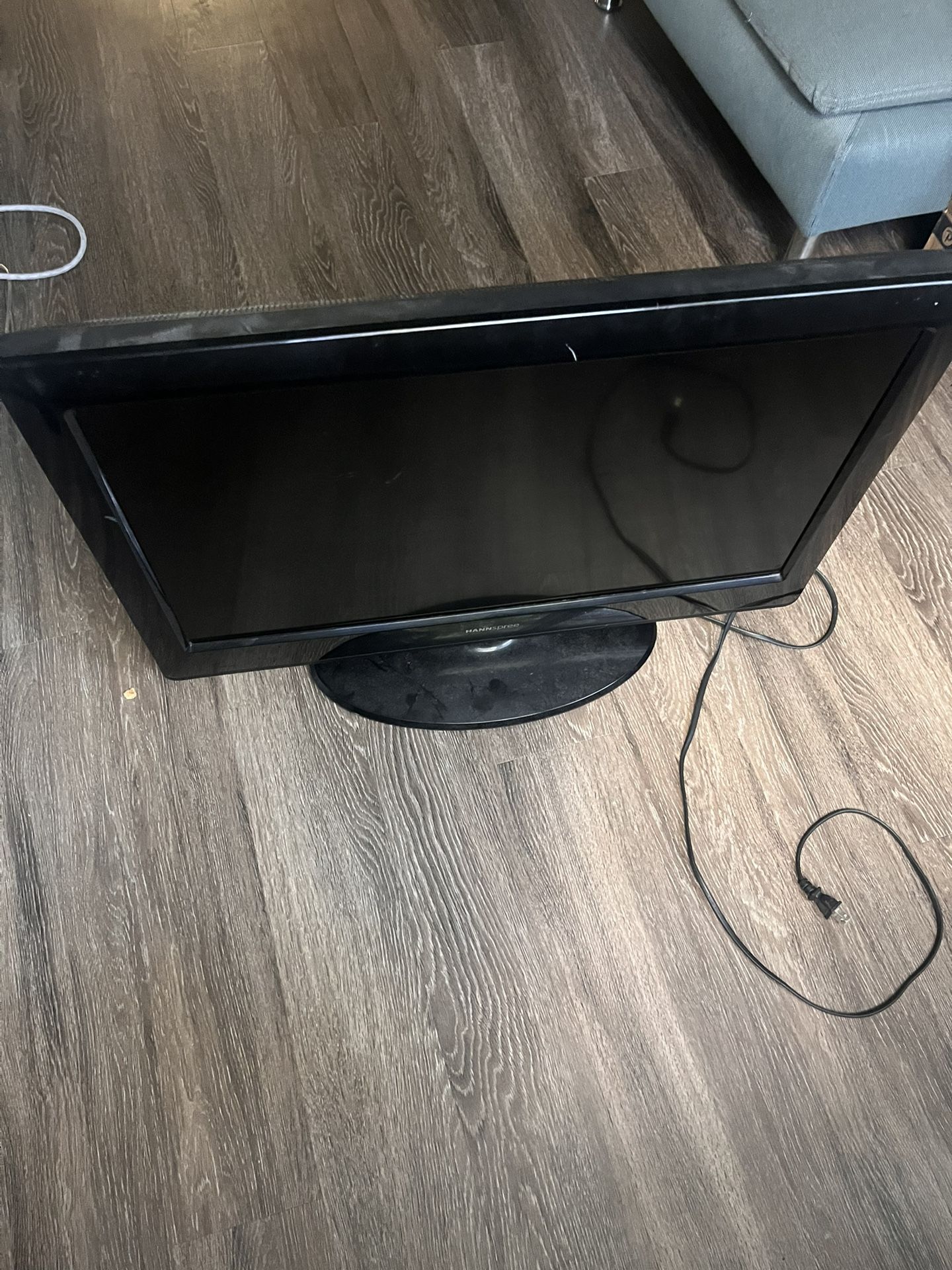 TV