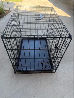 Dog or cat wire crate carrier
