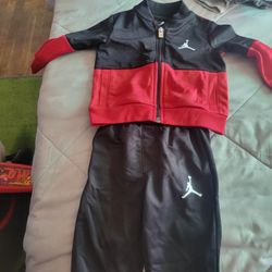 Nike Sweat Pamts And Sweat Jacket