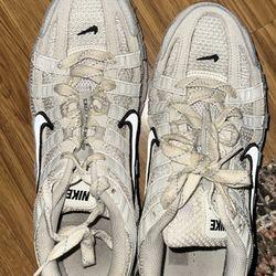 Used Nike air Shoes