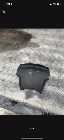 Chevrolet express 2005 parts, obo A I R B A G.