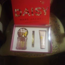 Daisy Marc Jacobs Perfume