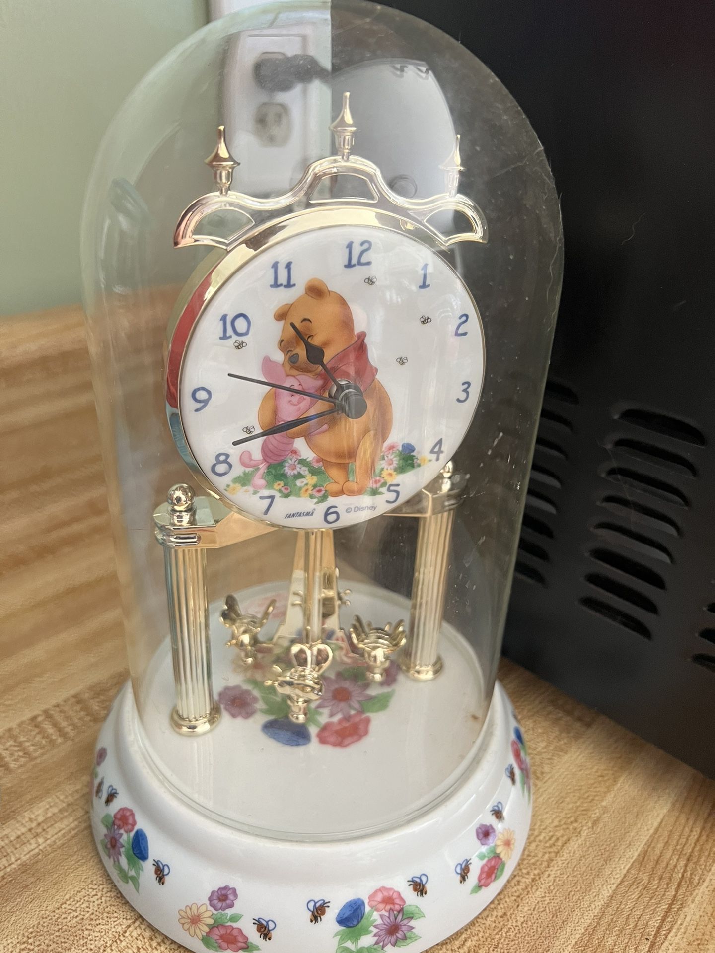 Disney’s Winnie The Pooh Anniversary Clock
