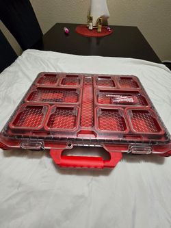 MILWAUKEE  PACKOUT ORGANIZER