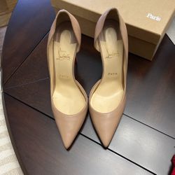 Louboutin Tan Pumps 