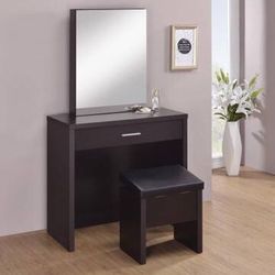 Vanity Set With Slide Mirror And Flip Top Bench ONLY $250!! Wow!