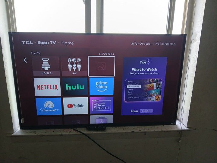 TCL ROKU TV