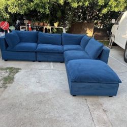Albany Park Blue 5 Pcs Modular Cloud Couch Sectional 