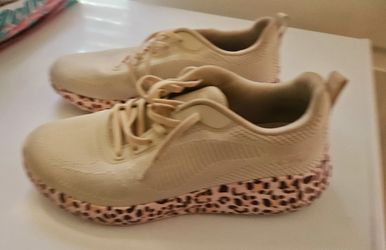TENIS SHOES SKECHERS BOBS WOMEN 