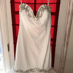 Pantora Wedding Gown Size22