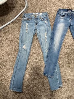 4 pairs of Size 0 jeans