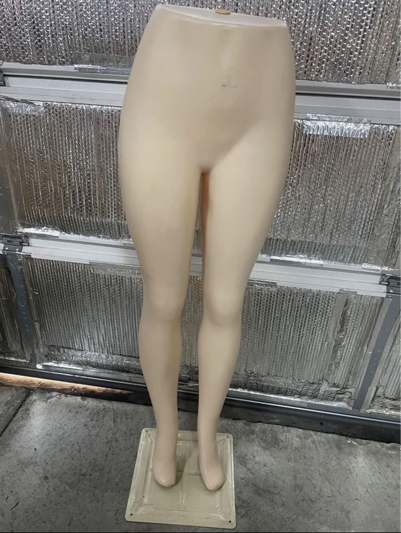 Half Mannequin