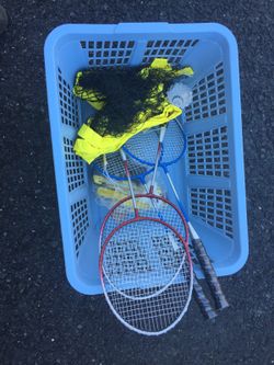 Badminton