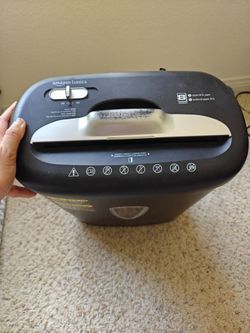 Amazon Basics 8-Sheet Paper Shredder