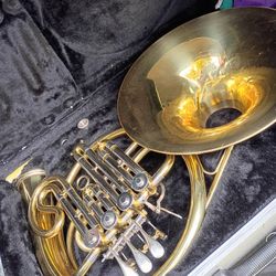 French Horn 