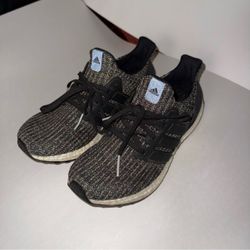 Adidas Ultraboosts Running Shoes