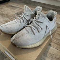 Yeezy 350 V2 Sesame 