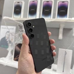 Samsung Galaxy S24 Fe Cricket 128gb