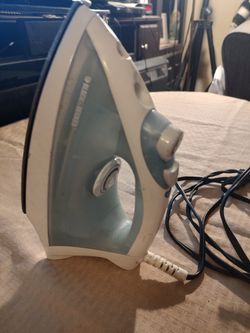 Black And Decker Iron