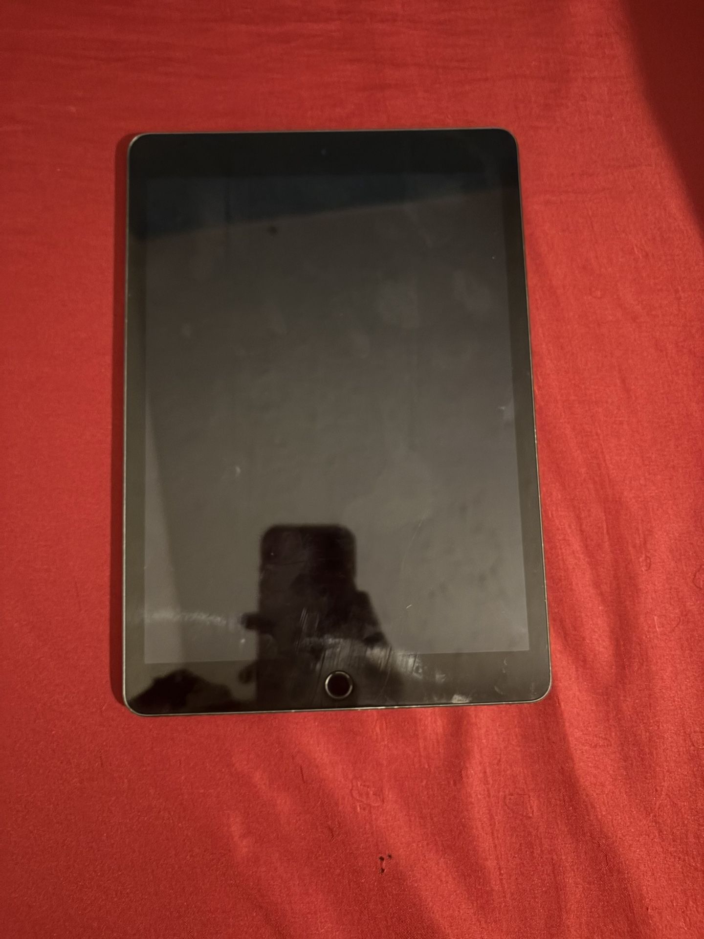 Apple ipad ( 9th Generation ) 