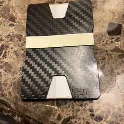 Carbon Fiber Minimalist Wallet 