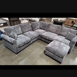New Comfy Sofa With Ottoman